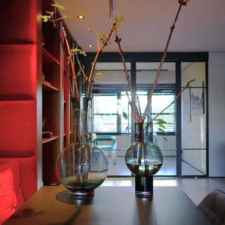 Riverfront House, 3 Bedroom,3 Bathrooms 4*