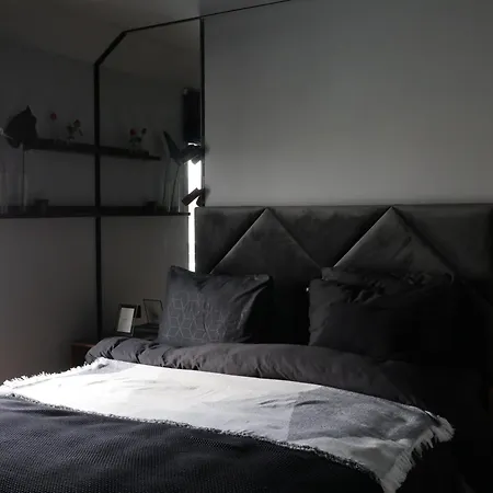 Riverfront House, 3 Bedroom,3 Bathrooms