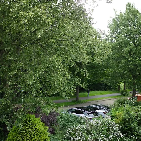 Riverfront House, 3 Bedroom,3 Bathrooms Hotel Leiden